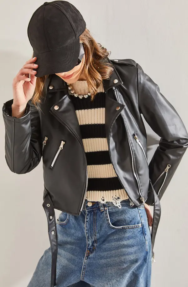 Bianco Lucci Bianco Lucci Women's Leather Jacket with Epaulettes, Zippered Sleeves and Belt