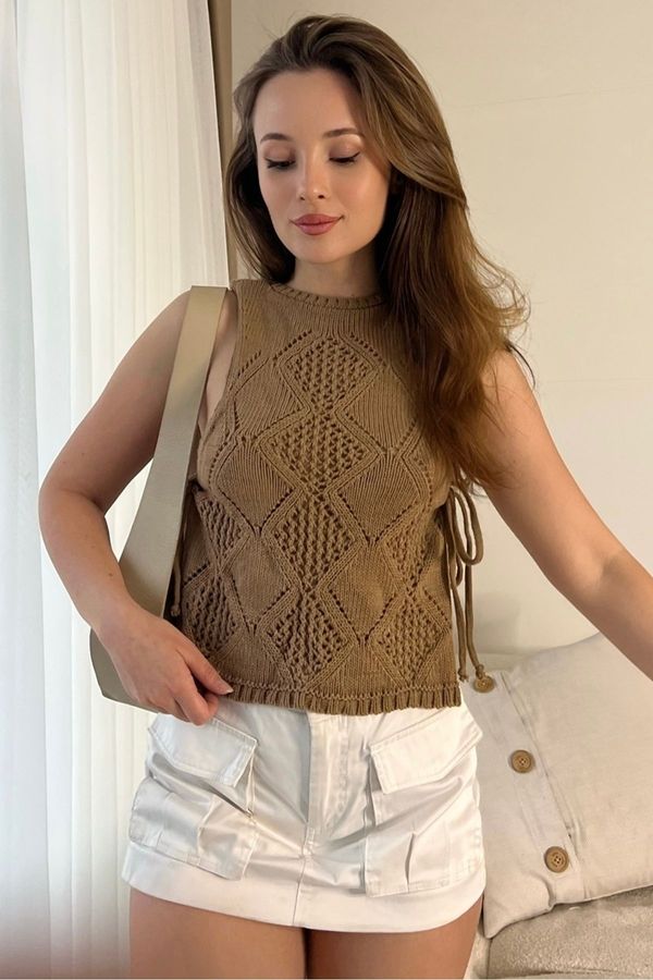 Bianco Lucci Bianco Lucci Women's Side Tie Knitwear Blouse