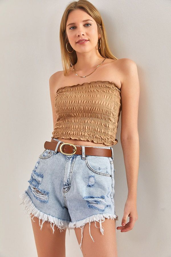 Bianco Lucci Bianco Lucci Women's Slit Denim Shorts