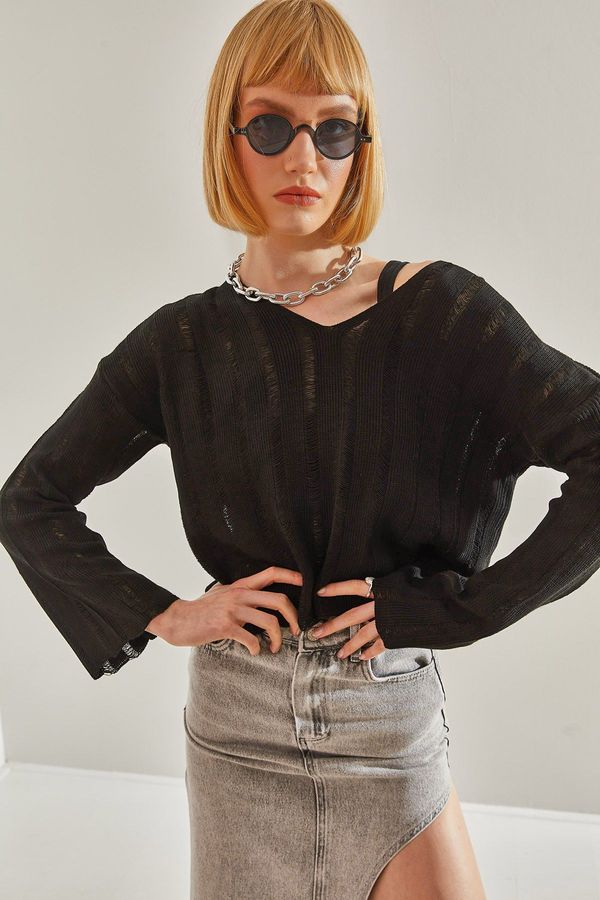 Bianco Lucci Bianco Lucci Women's V-Neck Long Sleeve Thin Openwork Blouse