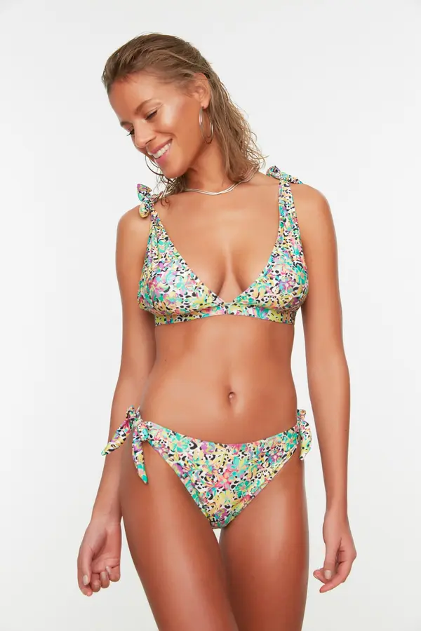 Trendyol Bikini - donji dio Trendyol Multi Color