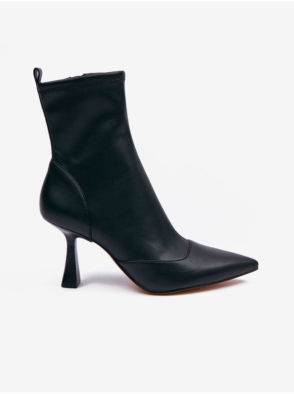 Michael Kors Black women's ankle boots with heels Michael Kors Clara - Women's