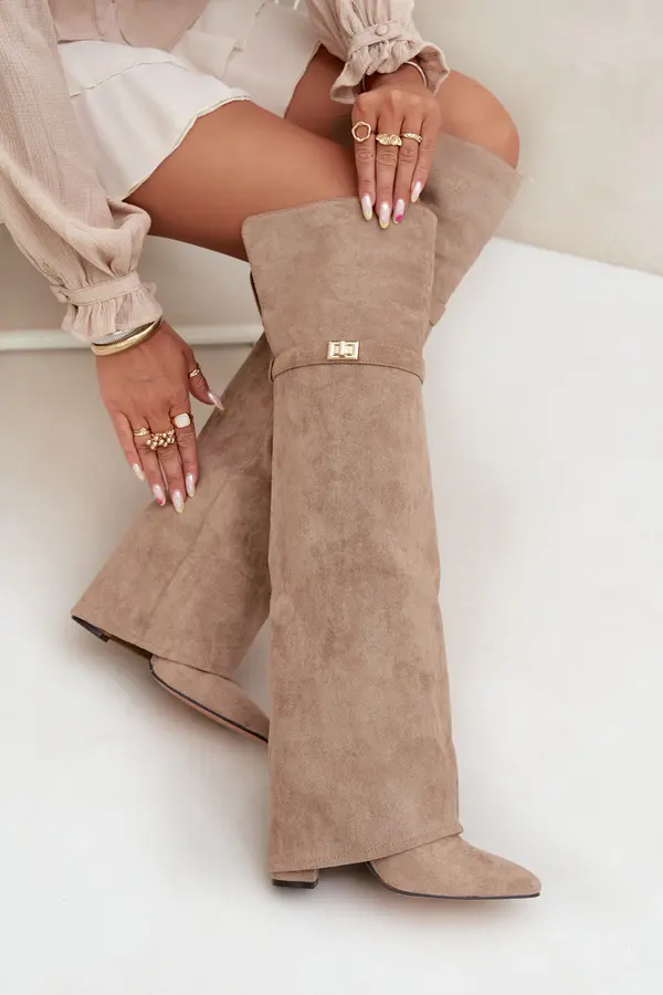 Boto Boto Insulated boots with rolled-up shaft over the knee heel block beige Serelle