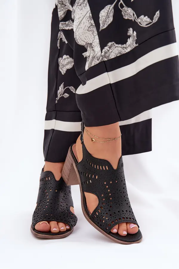Boto Boto Ladies Perforated Sandals On Heel Black Tosine