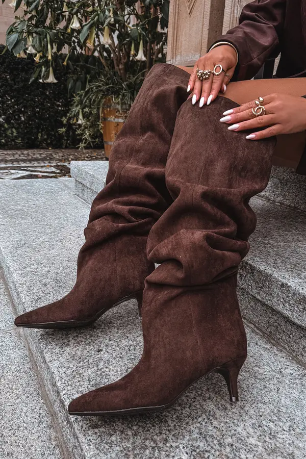 Boto Boto Slip-on Women's Boots on Heel Chocolate Ysolienne