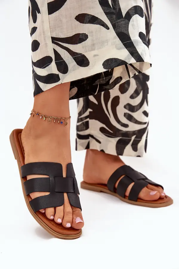 Boto Boto Women's Flat Heeled Sandals Black Mirona