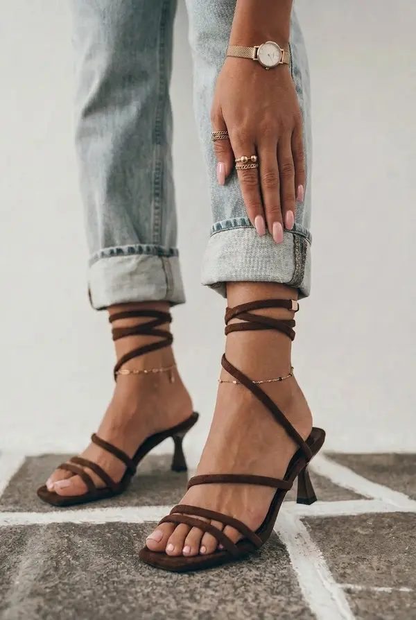 Boto Boto Women's Heeled Sandals With Straps Chocolate Samara