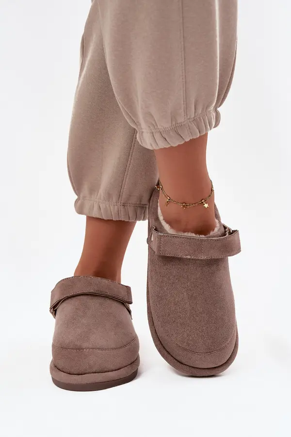 Boto Boto Women's slippers with strap Insulated with fur Dark beige Rilena