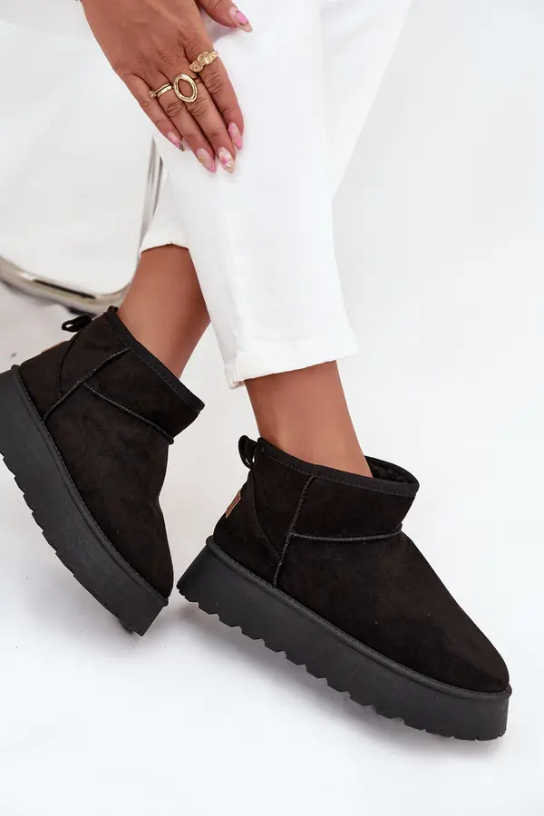 Boto Boto Women's Snow Boots on Platform Black Celyra