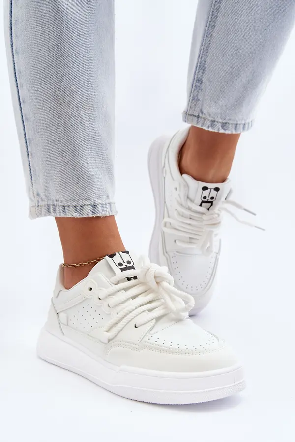 Boto Boto Women's White Faux Leather Sneakers Avanalis