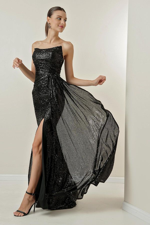 By Saygı By Saygı Puffy-Plain duga haljina bez naramenica s drapiranjem i obloženom prednjom stranom.