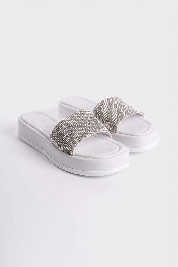 Capone Outfitters Capone Outfitters Women's Wedge Heel Stone Single Strap Slippers