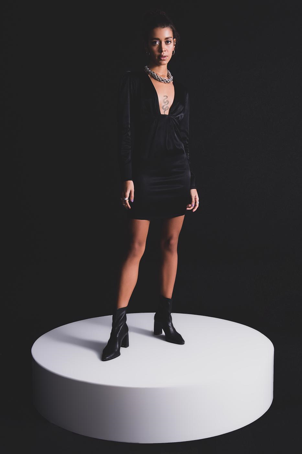 Fashionhunters Crna koktel haljina by BSL