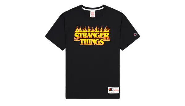 Champion Crna majica kratkih rukava Champion x Stranger Things