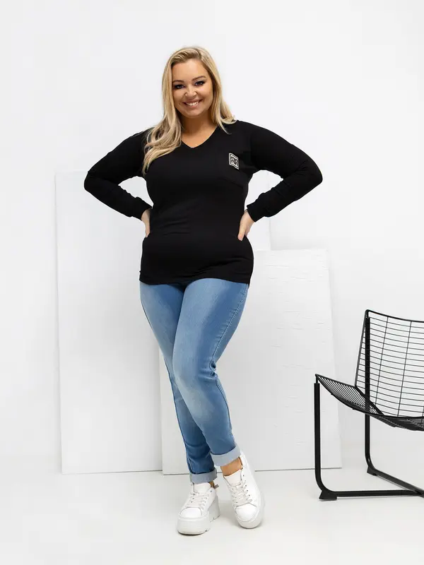 RELEVANCE Crna plus size bluza dugih rukava