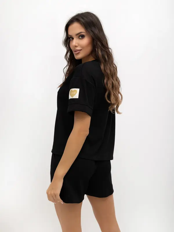 Italy Moda Crni dres s našivkom