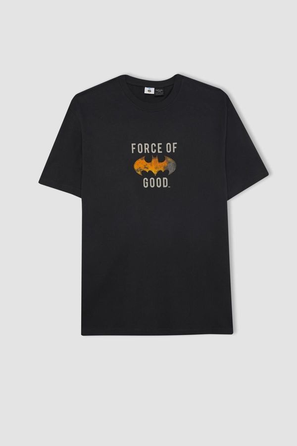 DEFACTO DEFACTO Batman Regular Fit Crew Neck Short Sleeve T-Shirt