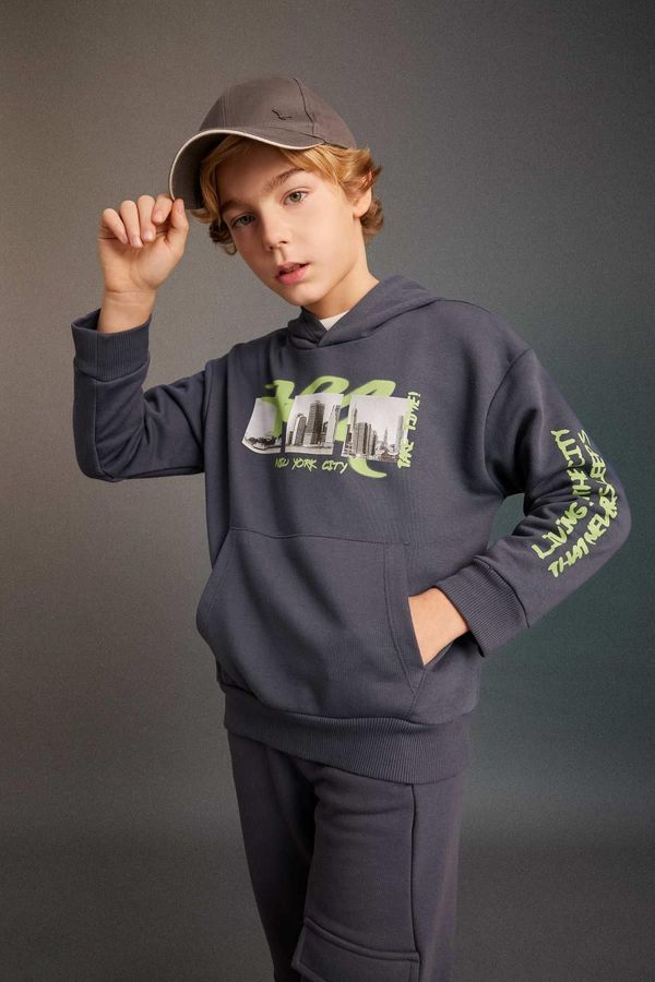 DEFACTO DEFACTO Boy's Oversize Fit Hooded Printed Sweatshirt