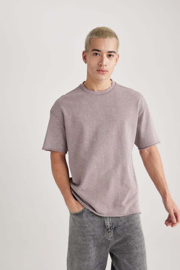 DEFACTO DEFACTO Comfort Fit Crew Neck Washed Faded Effect Short Sleeve T-Shirt