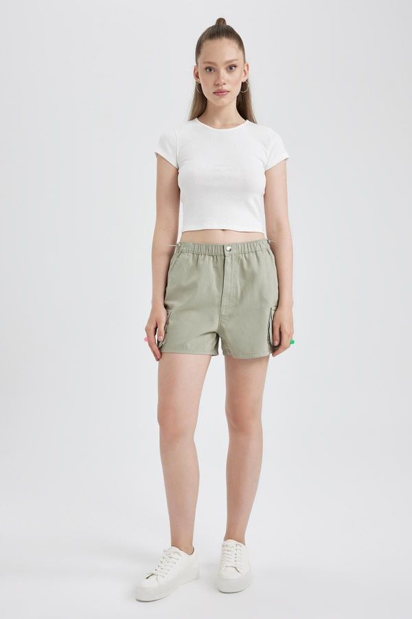 DEFACTO DEFACTO Coool Regular Fit Normal Waist Gabardine 100% Cotton Shorts