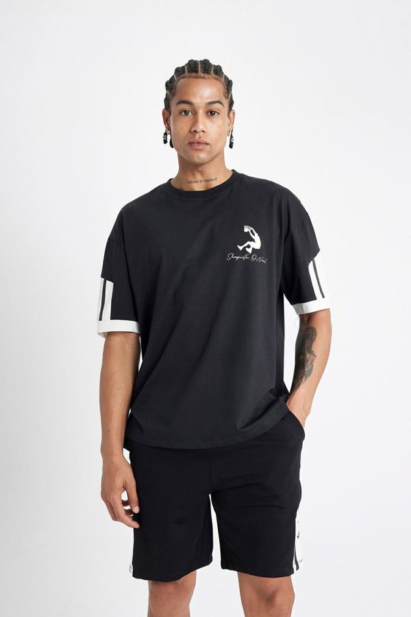 DEFACTO DEFACTO Fit Shaquille O'neal Oversize Fit Crew Neck Short Sleeve T-Shirt