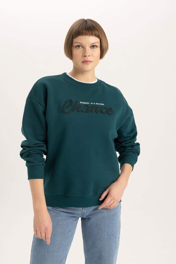 DEFACTO DEFACTO Relax Fit Slogan Long Sleeve Sweatshirt