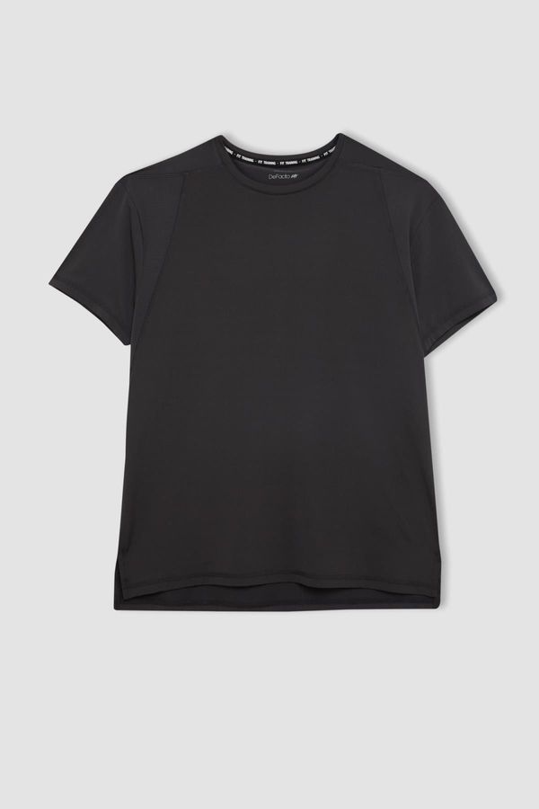 DEFACTO DeFactoFit Standard Fit Crew Neck Athlete Heavy Fabric Short Sleeve T-Shirt