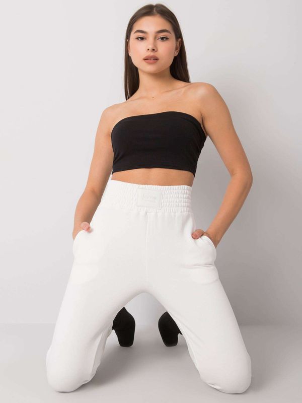 Fashionhunters Ecru Ashland trkač visokog struka