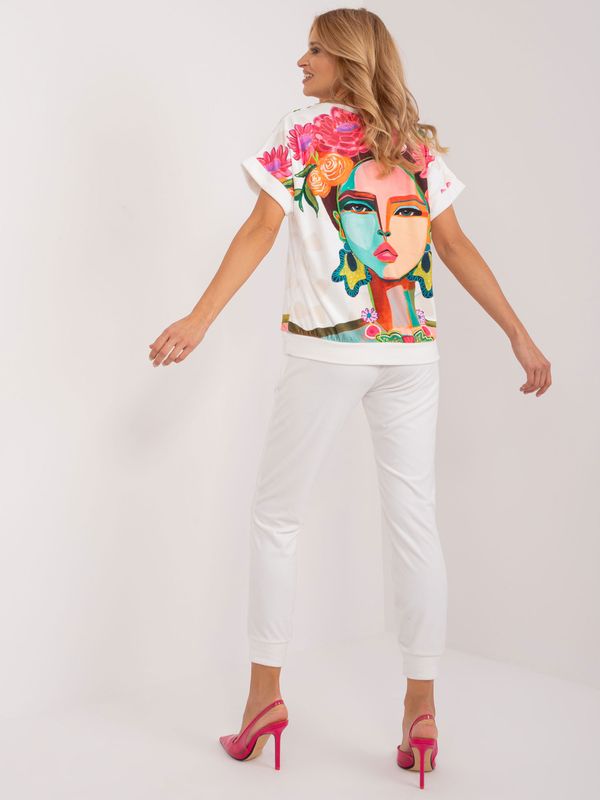 Fashionhunters Ecru two-piece velour set RUE PARIS