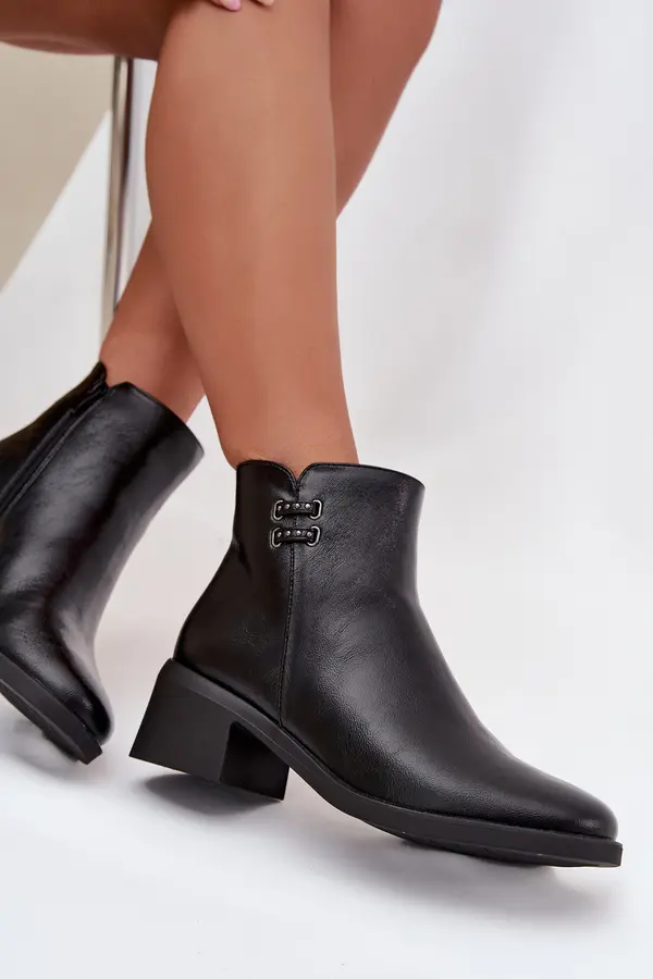 EVENTO EVENTO Insulated women's ankle boots on block heel black Delmira