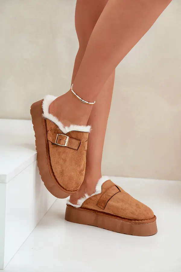 Boto FK1 Women's slippers on a thick sole with fur and a buckle Camel Linneola
