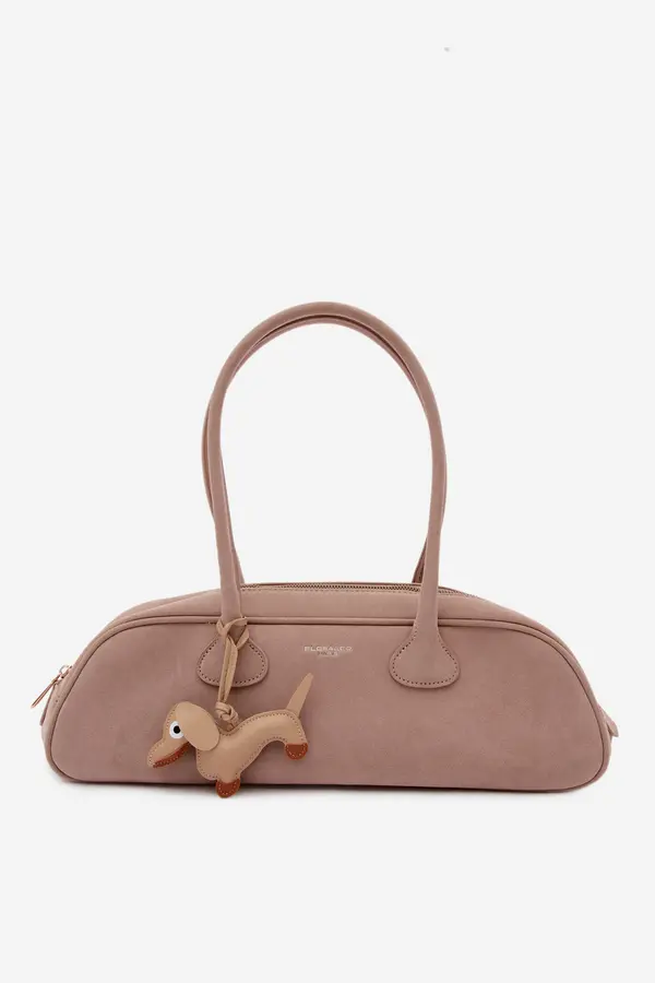 FLORA & CO Flora&amp;Co Baguette torbica od eko brušene kože s privjeskom za jazavčara