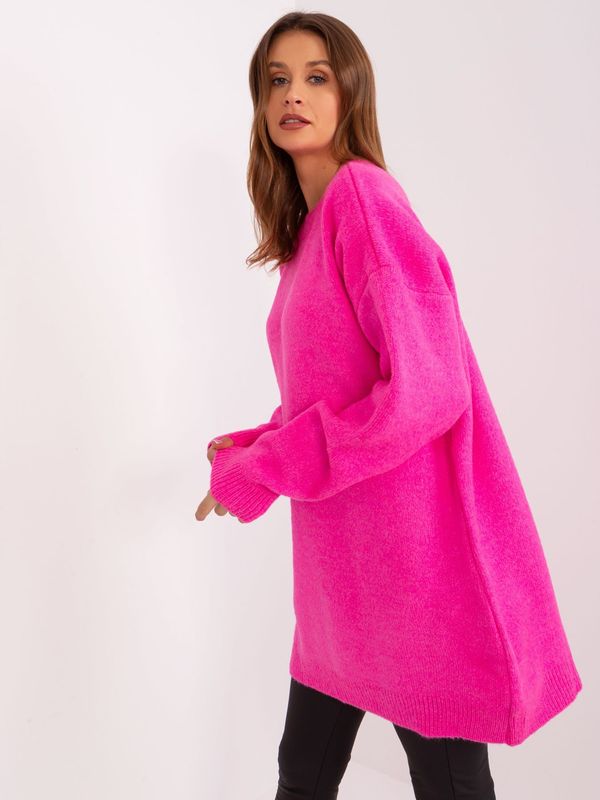 Fashionhunters Fluo pink knitted dress with a round neckline RUE PARIS