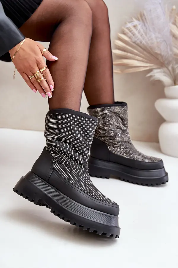Boto FS1 Embellished Snow Boots On Platform And Flat Heel Black Avivina