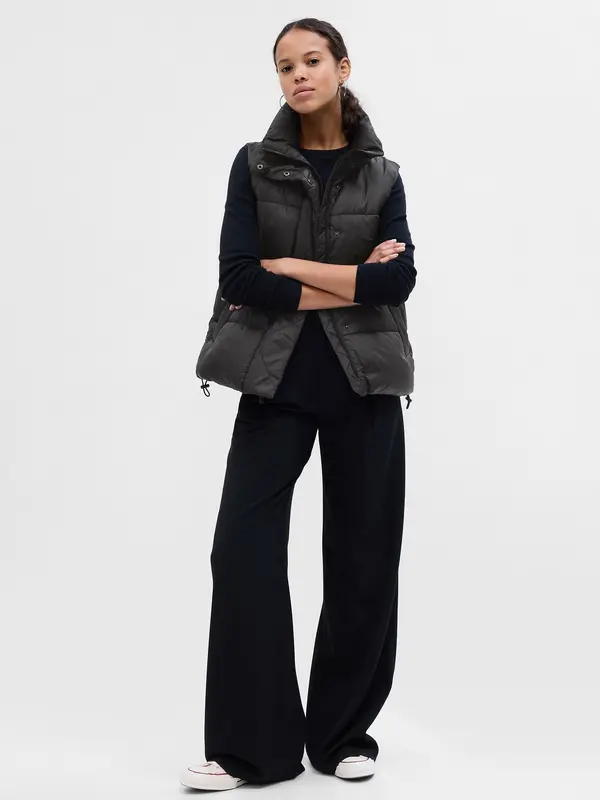 GAP GAP Quilted Vest with Zipper - Women's