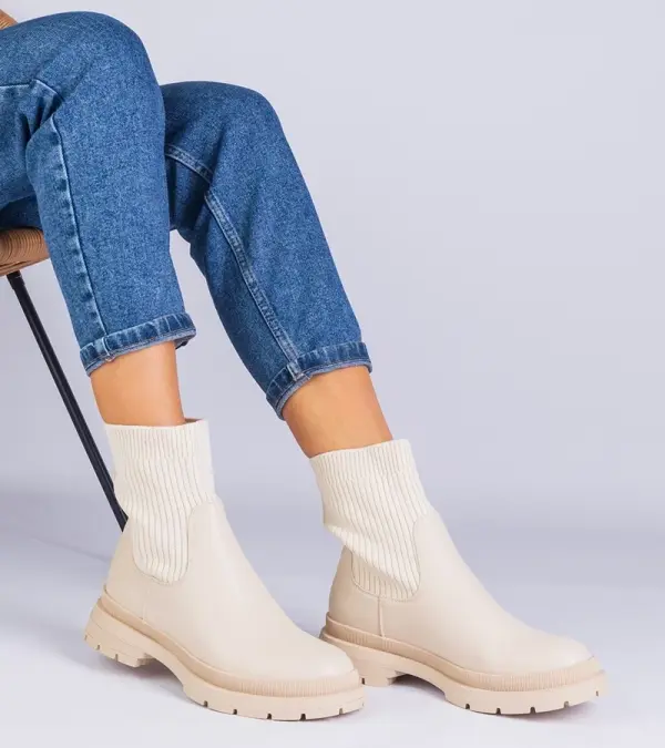 Gemre Gemre Beige ankle boots with fabric upper Kalvaria
