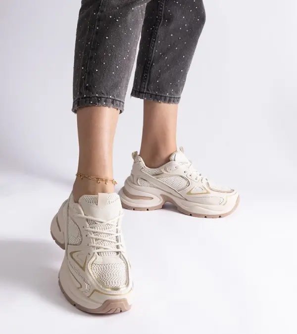 Gemre Gemre Beige sneakers on a chunky sole Adoma