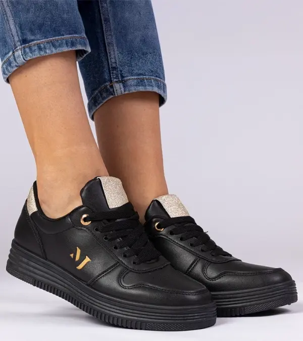 Gemre Gemre Black women's sneakers with gold glitter Emilia