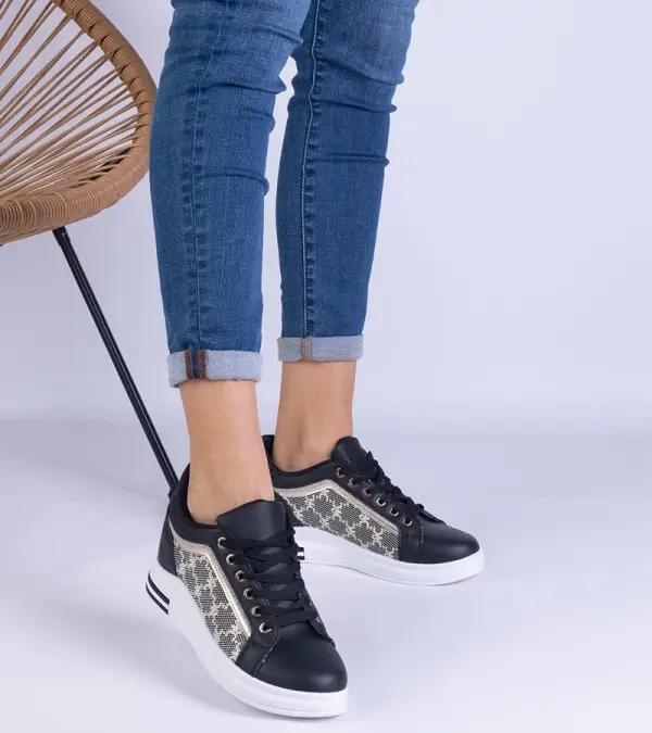 Gemre Gemre Black women's sneakers with hidden wedge Rondario