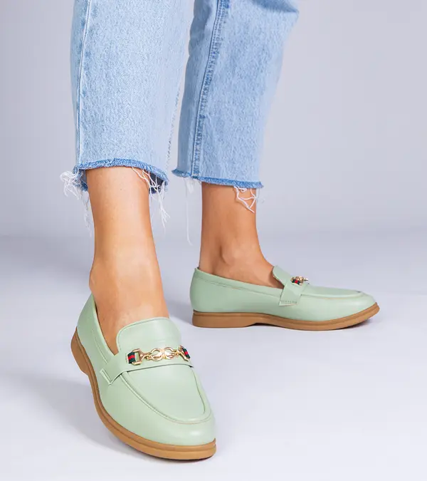 Gemre Gemre Green moccasins with a gold ornament Feola