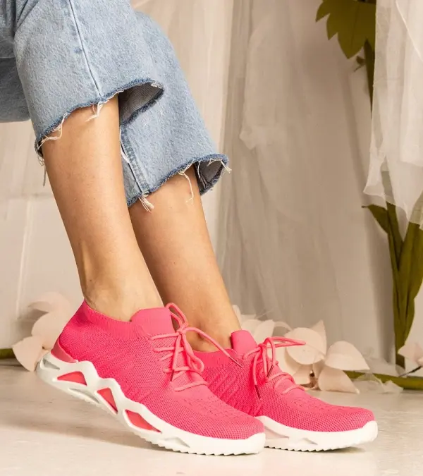 Gemre Gemre Pink women's sneakers with sock-like upper Miyana