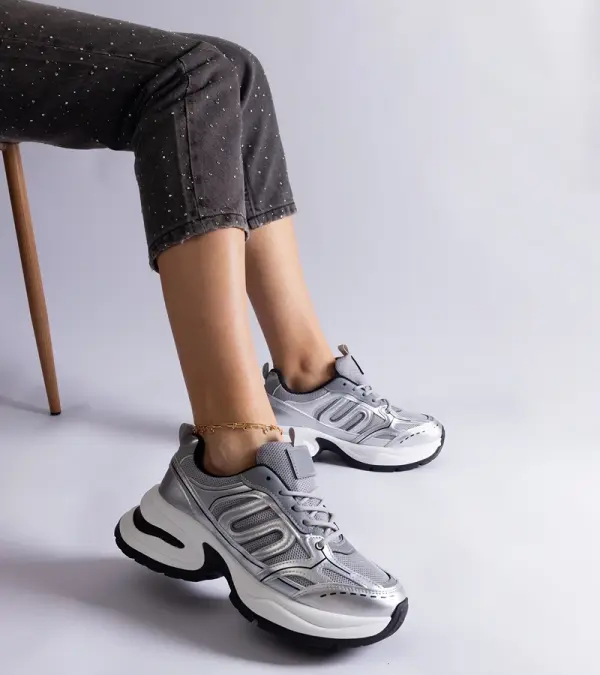 Gemre Gemre Silver women's sports sneakers Garza