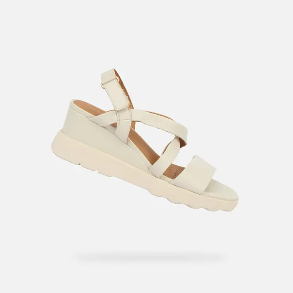 GEOX Geox Spherica EC6 krem ​​sandale na platformi