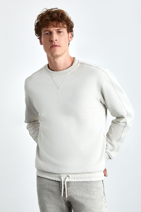 GRIMELANGE GRIMELANGE Danko Men's Soft Crew Neck 3 Thread Stone Color Sweatshirt