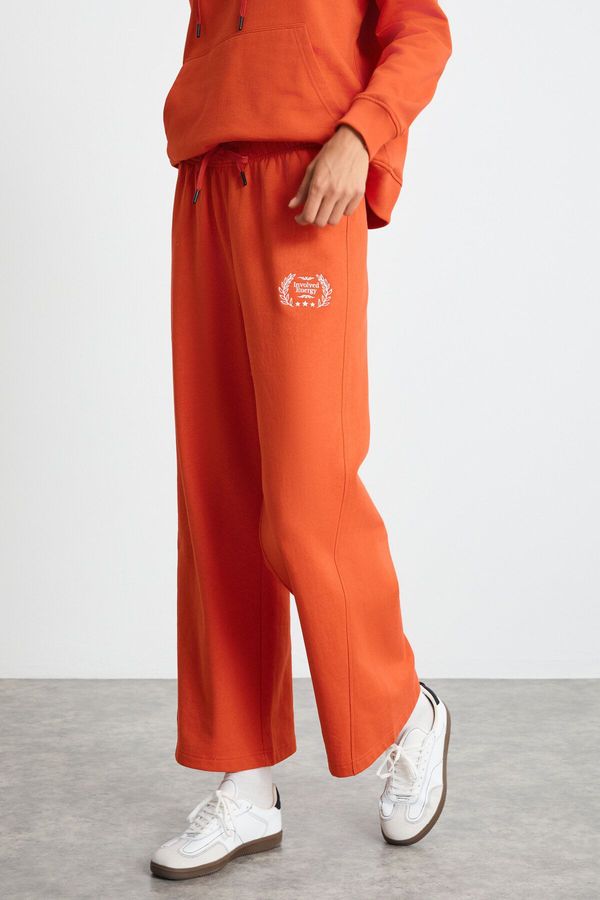 GRIMELANGE GRIMELANGE TOMI Women's Embroidered Detailed 3 Thread Raised Relaxed Pattern Red Sweatpants