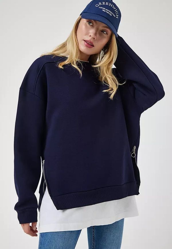 Happiness İstanbul Happiness İstanbul Women's Dark Blue Zipper Detailed Raised Knitted Sweatshirt