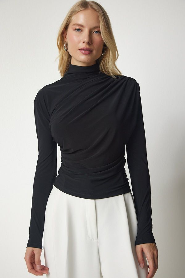 Happiness İstanbul Happiness İstanbul Women's Black Gathered Detailed High Neck Sandy Blouse
