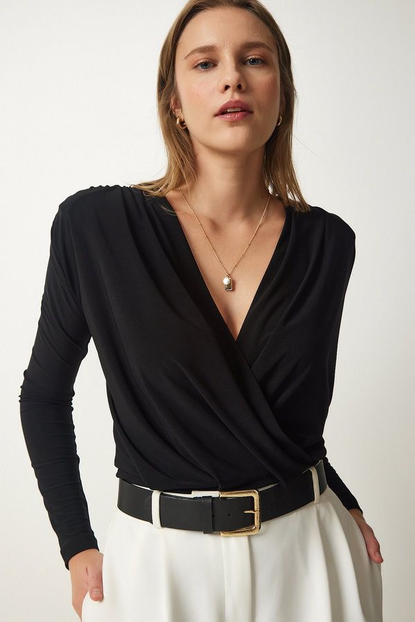 Happiness İstanbul Happiness İstanbul Women's Black Wrapover Neck Snap-On Knitted Blouse