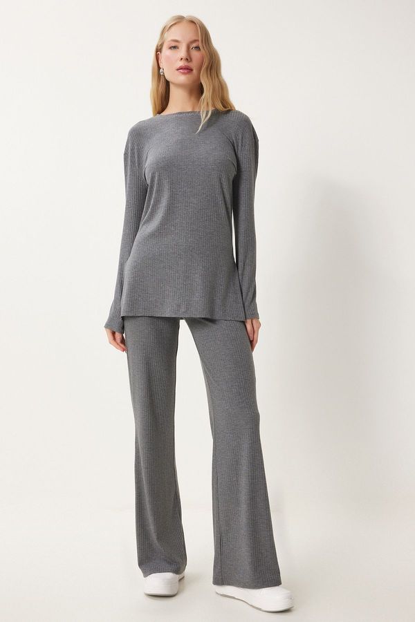 Happiness İstanbul Happiness İstanbul Women's Gray Comfortable Ribbed Knitted Blouse Trousers Set