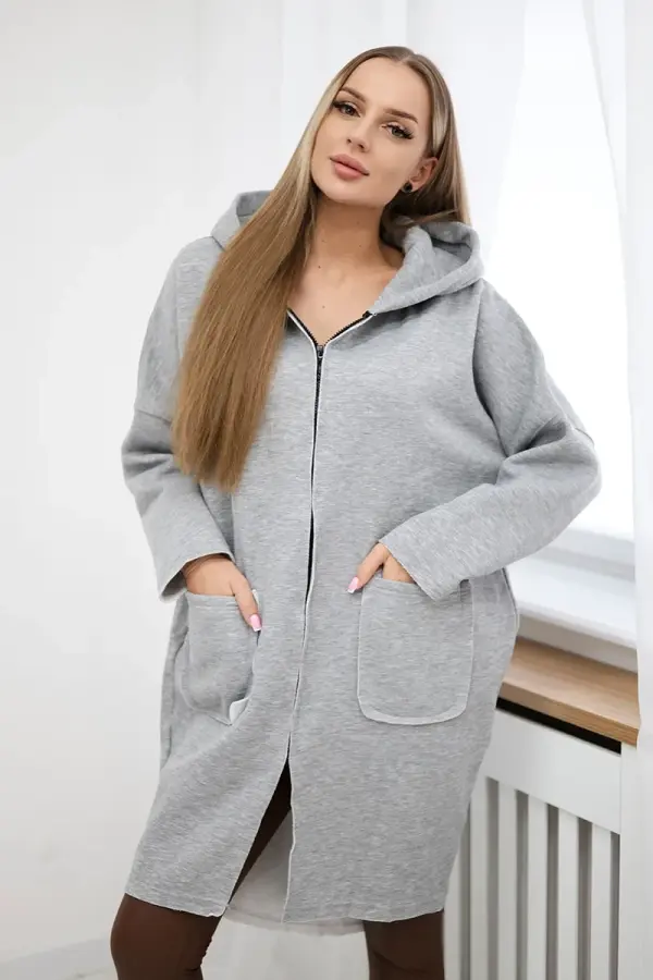 Kesi Insulated sweatshirt with a longer back in gray color